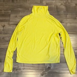 Oiselle light lux mile one pullover in yellow - size large